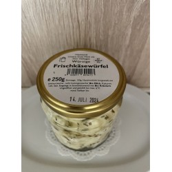 Frischkäsewürfel in Gewürzöl inkl. Pfand